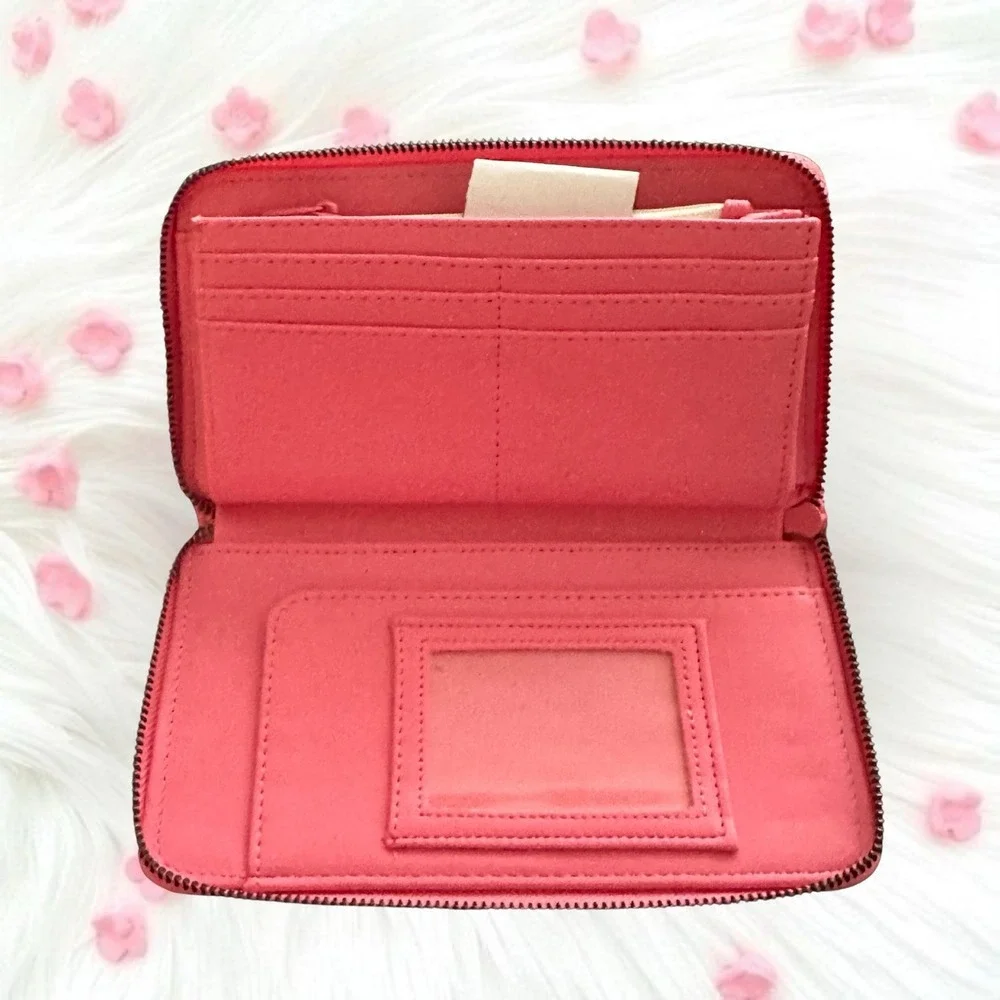Betsey Johnson PinkHeart Quilted Wristlet Clip-On NWT in Box $54 Value